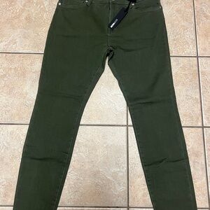 Fashion Nova Green Skinny Jeans with Contrasting Stitching